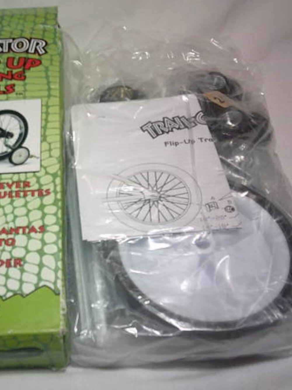 NEW TRAIL-GATOR TRAINING WHEELS FOR ALL KIDS BIKES 12-20 INCH NO TOOLS REQUIRED
